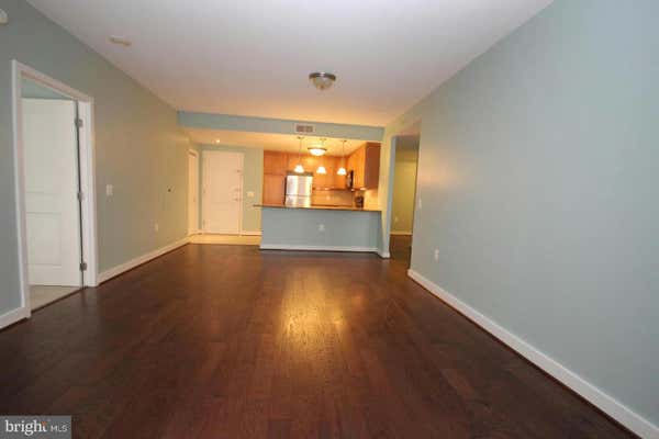 888 N QUINCY ST UNIT 611, ARLINGTON, VA 22203, photo 5 of 76