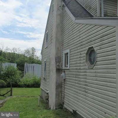 916 READING AVE, BOYERTOWN, PA 19512, photo 2 of 24