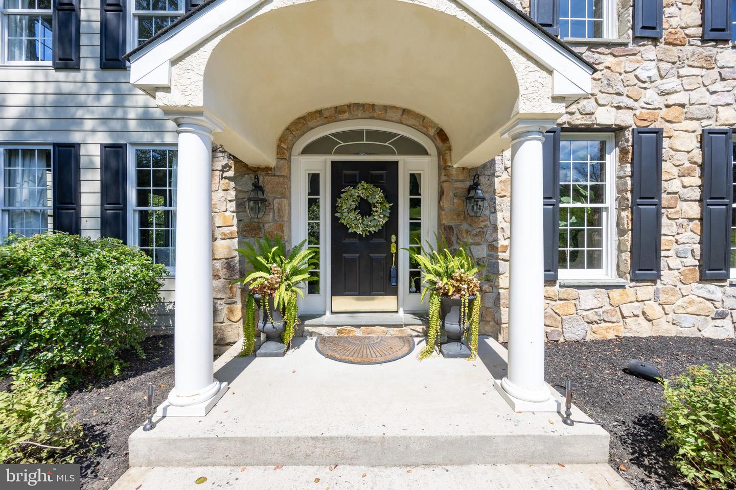 West Chester, Pennsylvania, 19382, United States, 4 Bedrooms Bedrooms, ,4 BathroomsBathrooms,Residential,Active,1944092