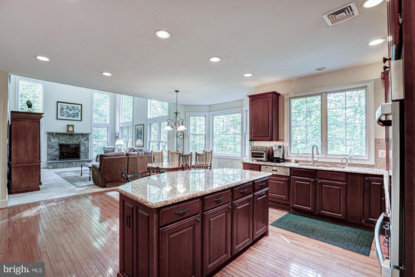 Kennett Square, Pennsylvania, 19348, United States, 5 Bedrooms Bedrooms, ,5 BathroomsBathrooms,Residential,Active,1806597