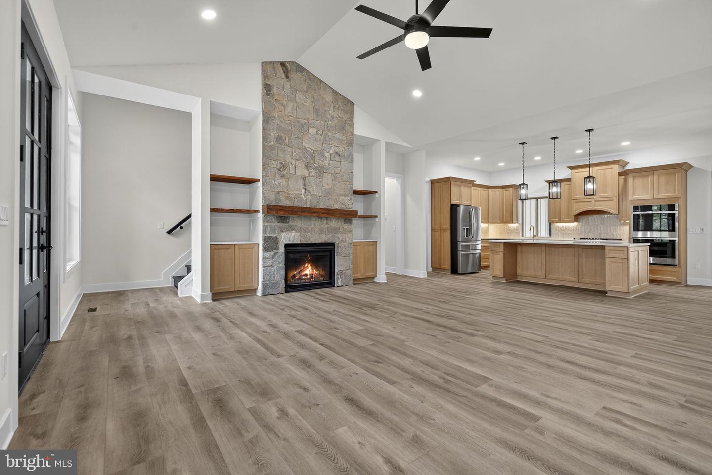 Warrenton, Virginia, 20187, United States, 5 Bedrooms Bedrooms, ,6 BathroomsBathrooms,Residential,Active,2006968