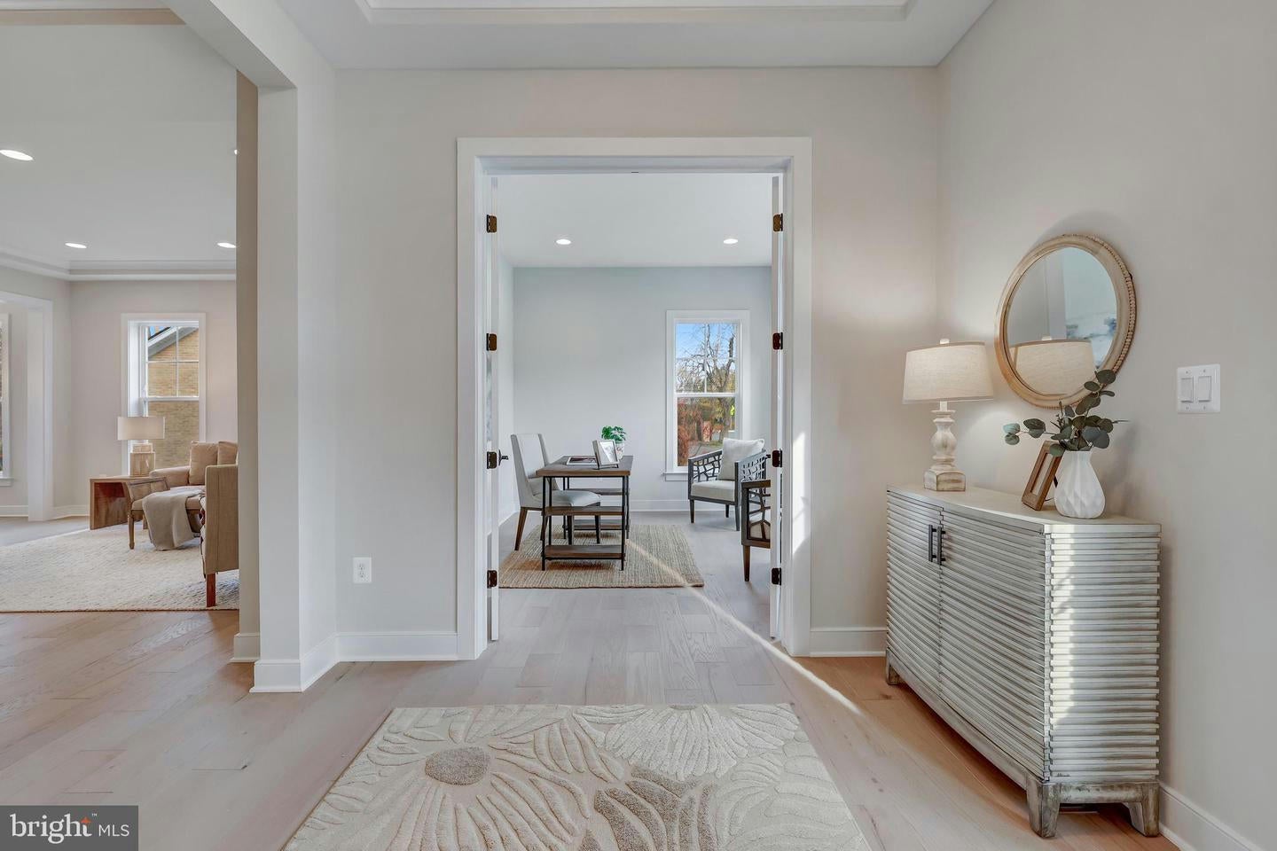 Arlington, Virginia, 22207, United States, ,Residential,Pending,1702157