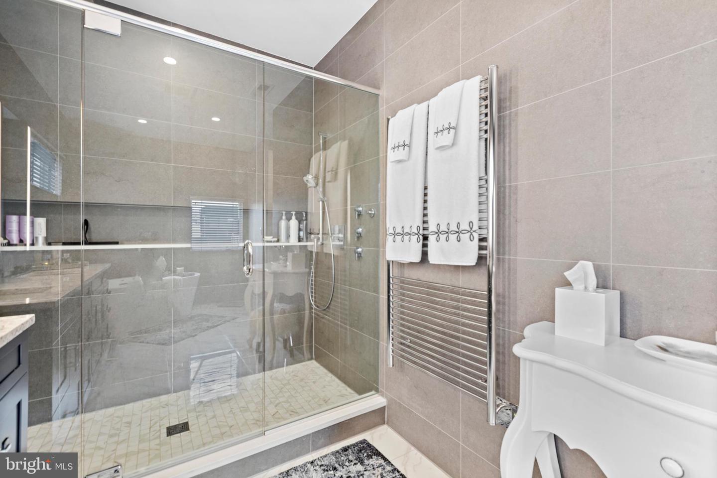 Philadelphia, Pennsylvania, 19146, United States, ,6 BathroomsBathrooms,Residential,Active,1862906