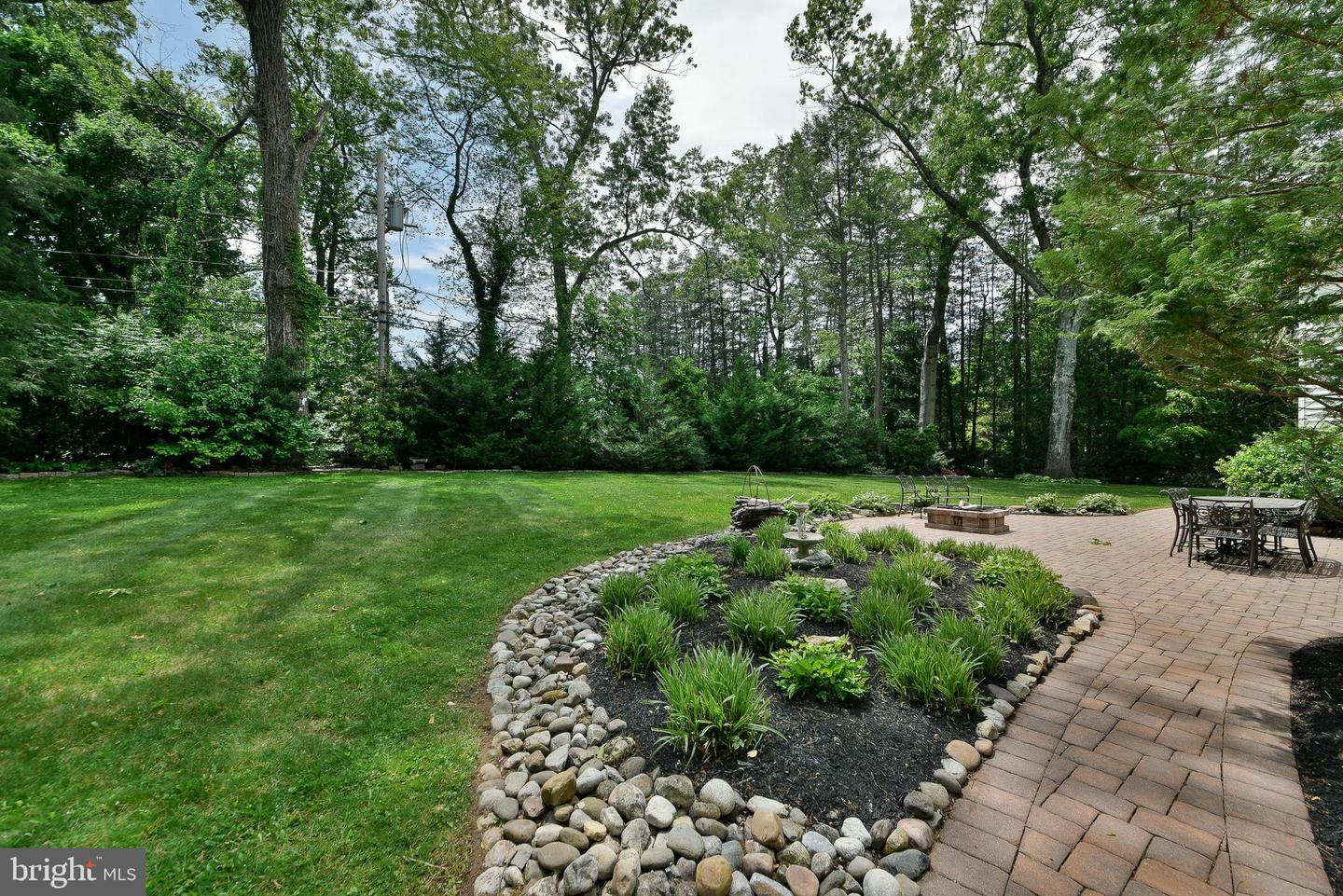 Yardley, Pennsylvania, 19067, United States, 5 Bedrooms Bedrooms, ,5 BathroomsBathrooms,Residential,Contingent,2045759