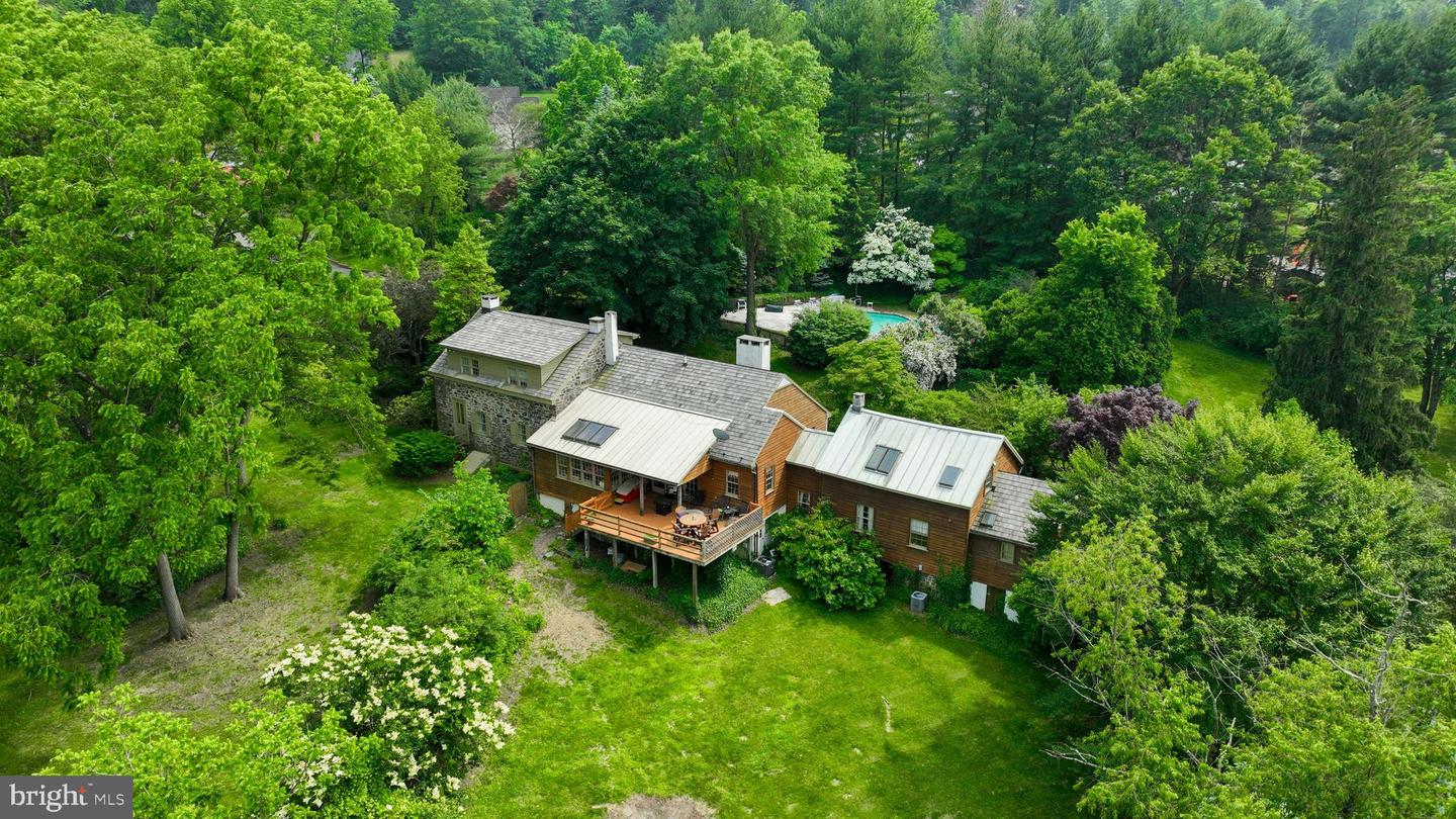 Reading, Pennsylvania, 19606, United States, 5 Bedrooms Bedrooms, ,4 BathroomsBathrooms,Residential,Active,2045028