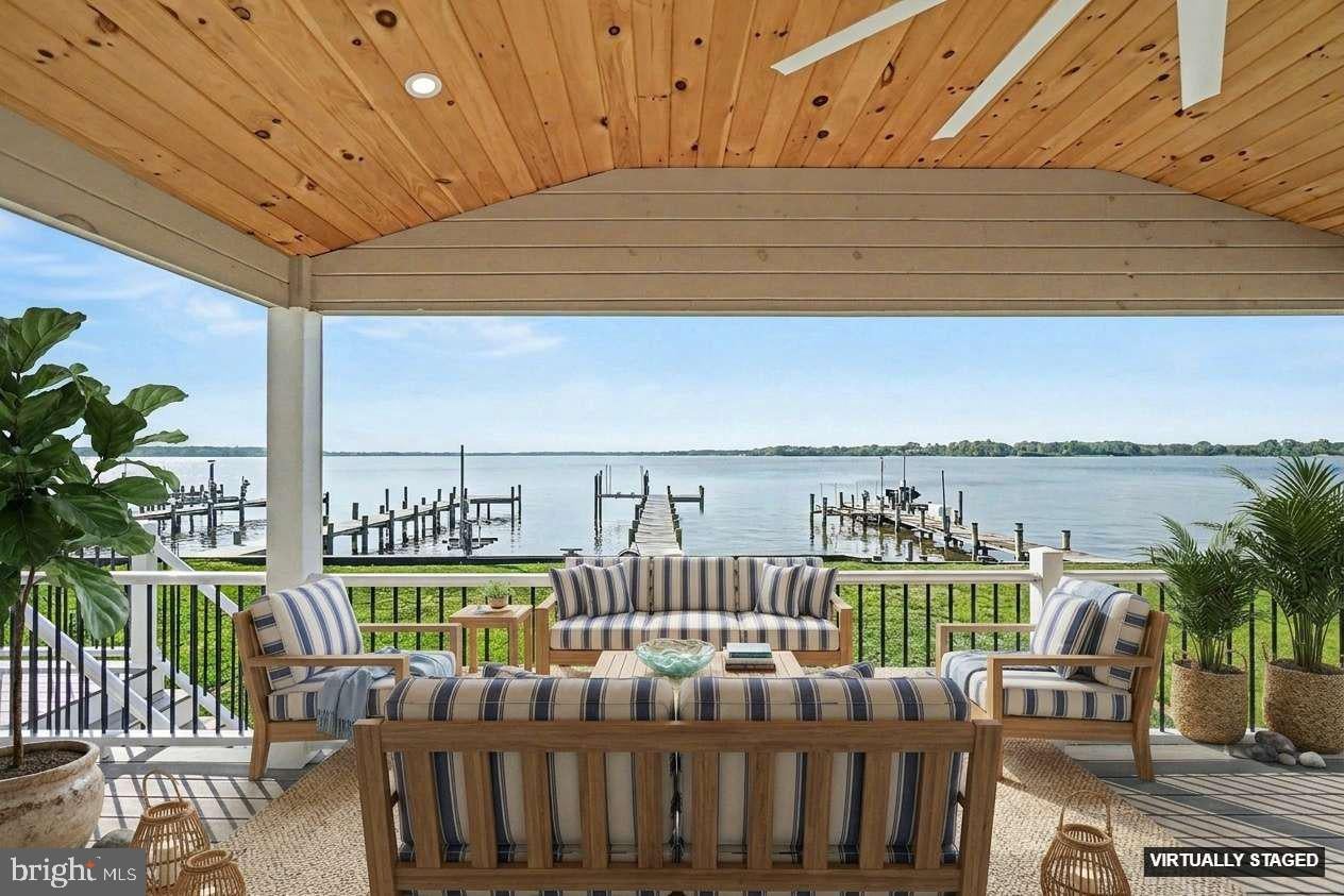 Sparrows Point, Maryland, 21219, United States, 5 Bedrooms Bedrooms, ,4 BathroomsBathrooms,Residential,Active,2041470