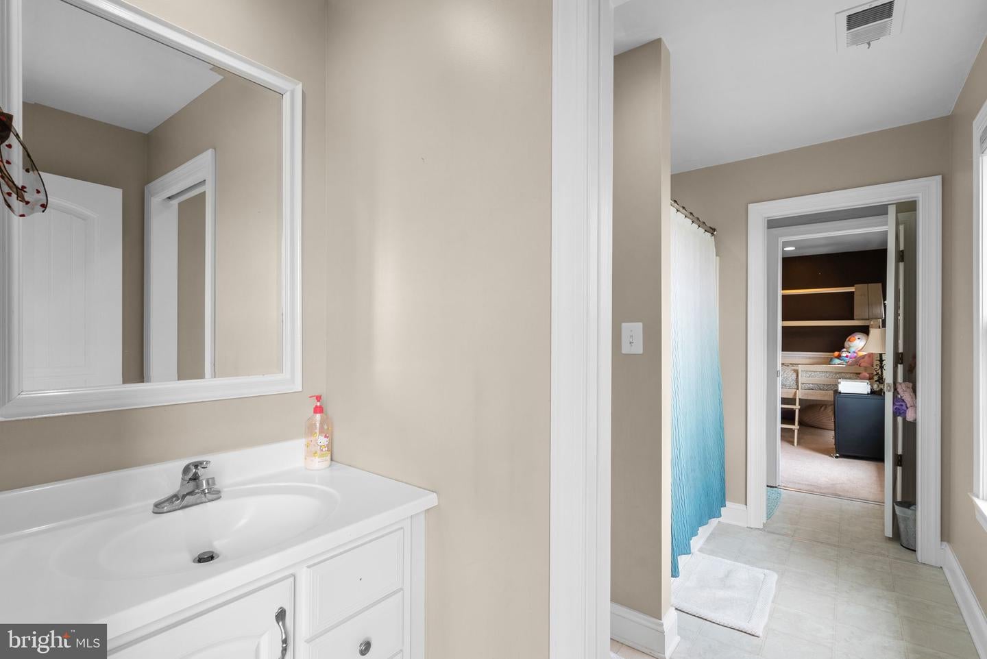 Westminster, Maryland, 21157, United States, 5 Bedrooms Bedrooms, ,5 BathroomsBathrooms,Residential,Active,1904164