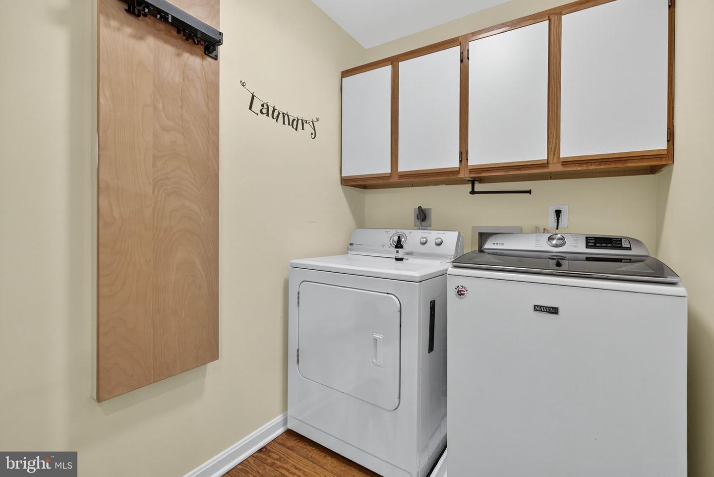 Lovettsville, Virginia, 20180, United States, ,2 BathroomsBathrooms,Residential,Active,1954034