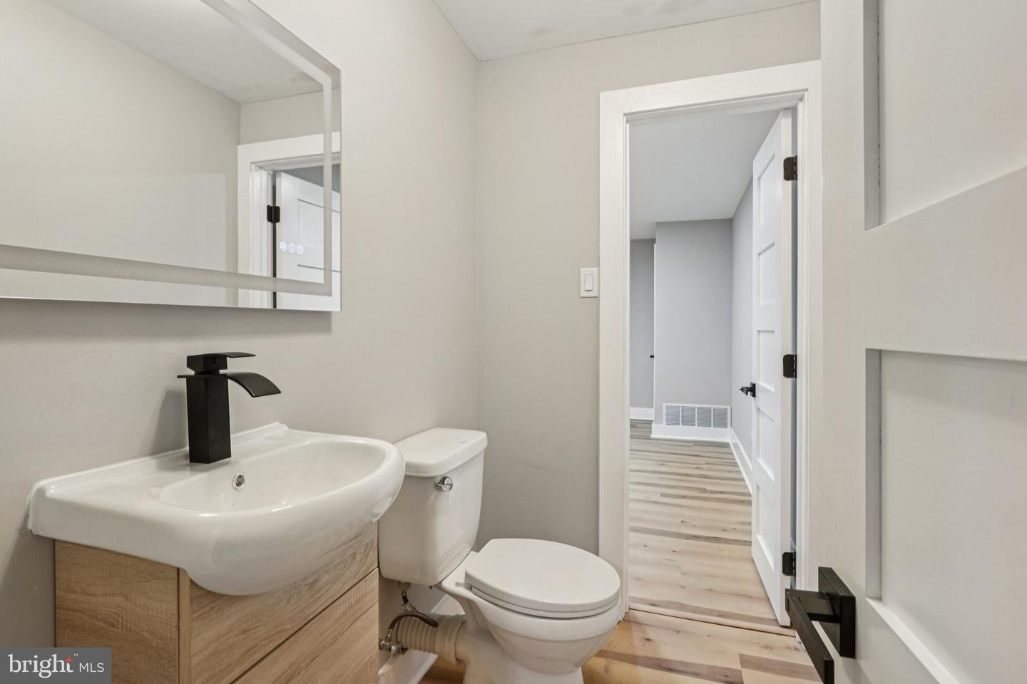 Yardley, Pennsylvania, 19067, United States, 4 Bedrooms Bedrooms, ,4 BathroomsBathrooms,Residential,Active,2002598