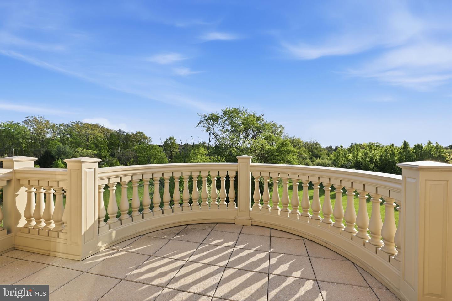Perched at the pinnacle of an exclusive Upper Makefield Township encla – image 57