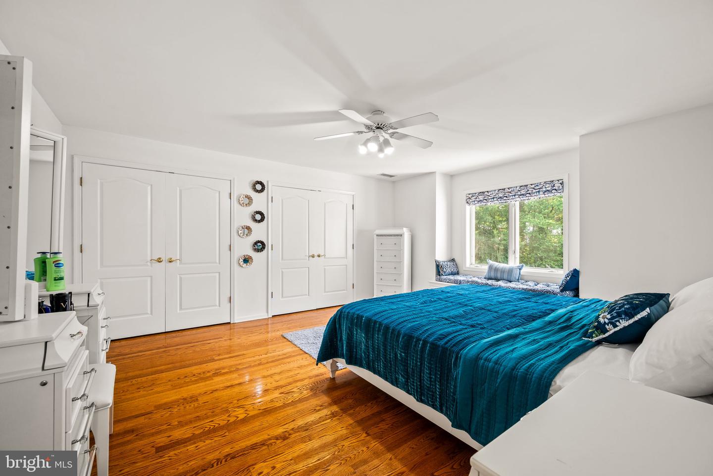 Wallingford, Pennsylvania, 19086, United States, 5 Bedrooms Bedrooms, ,6 BathroomsBathrooms,Residential,Active,1869134