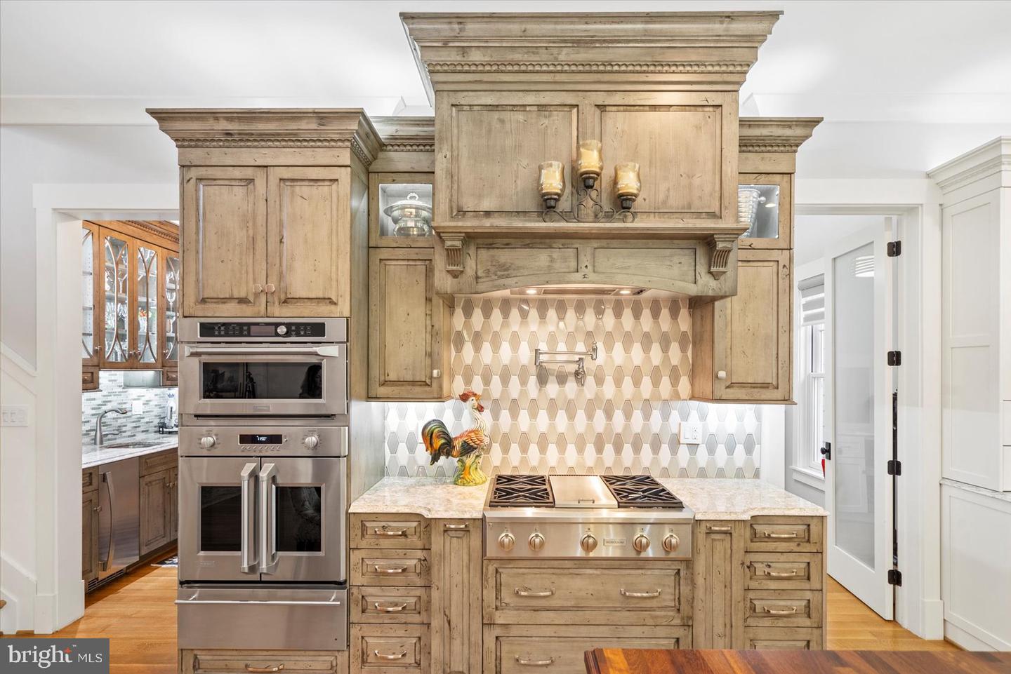 Middle River, Maryland, 21220, United States, 7 Bedrooms Bedrooms, ,7 BathroomsBathrooms,Residential,Active,1969646