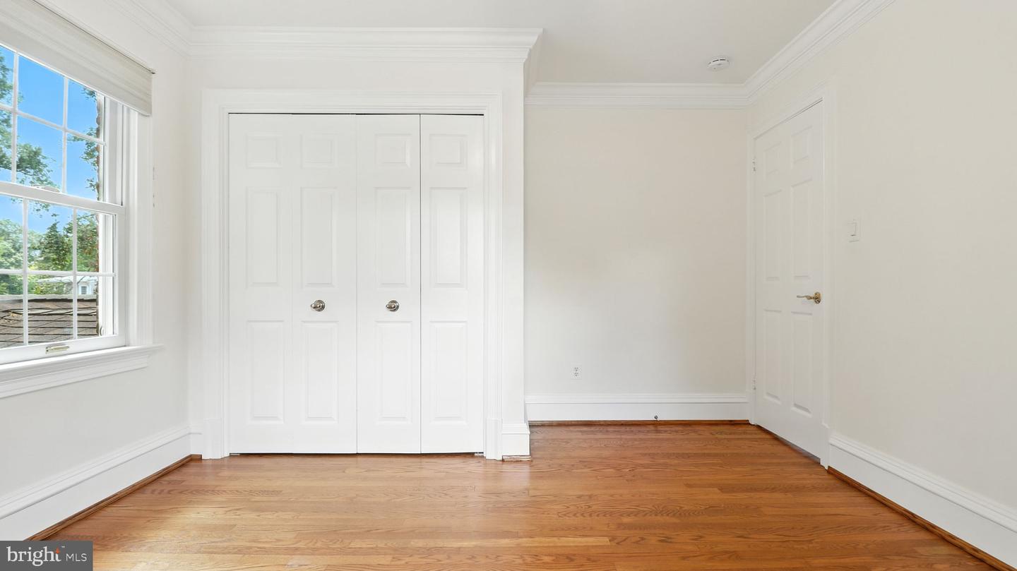 Alexandria, Virginia, 22308, United States, 4 Bedrooms Bedrooms, ,2 BathroomsBathrooms,Residential,Active,1936138