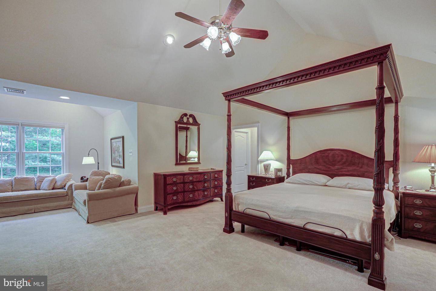 Kennett Square, Pennsylvania, 19348, United States, 5 Bedrooms Bedrooms, ,5 BathroomsBathrooms,Residential,Active,1806597