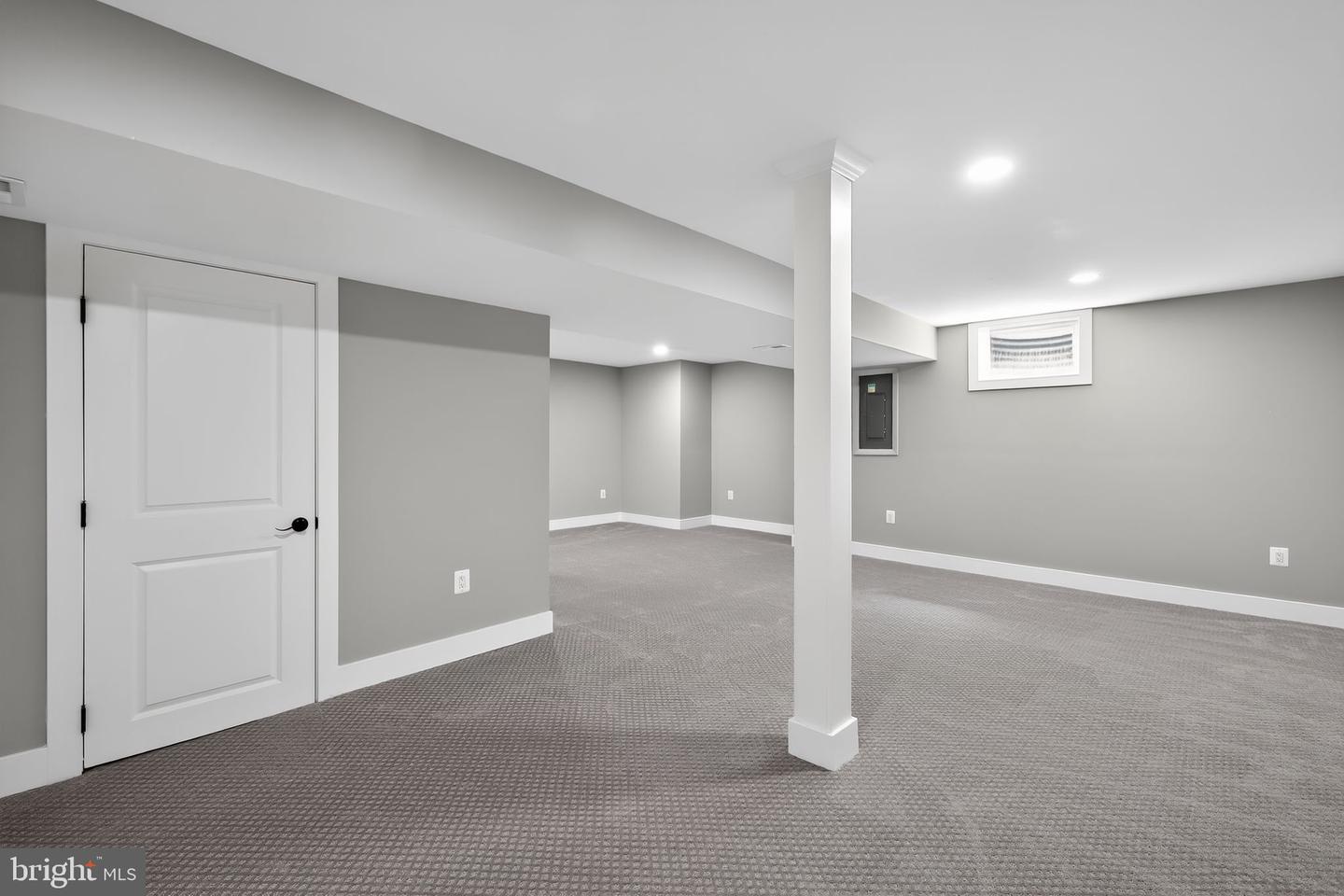 Annapolis, Maryland, 21401, United States, 3 Bedrooms Bedrooms, ,3 BathroomsBathrooms,Residential,Active,1934817