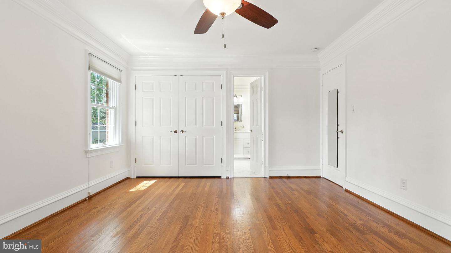 Alexandria, Virginia, 22308, United States, 4 Bedrooms Bedrooms, ,2 BathroomsBathrooms,Residential,Active,1936138