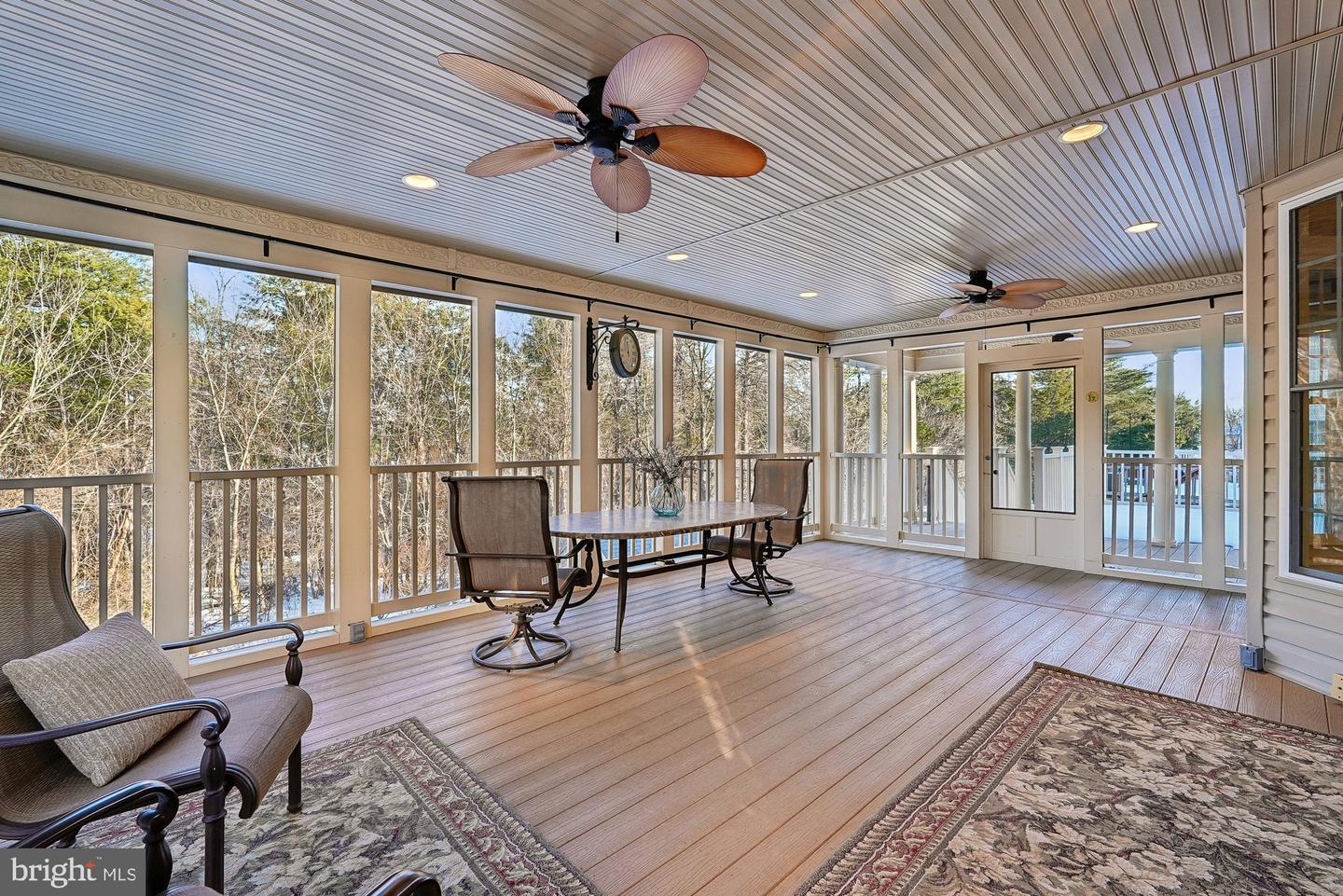 Chantilly, Virginia, 20152, United States, 4 Bedrooms Bedrooms, ,5 BathroomsBathrooms,Residential,Active,2015820