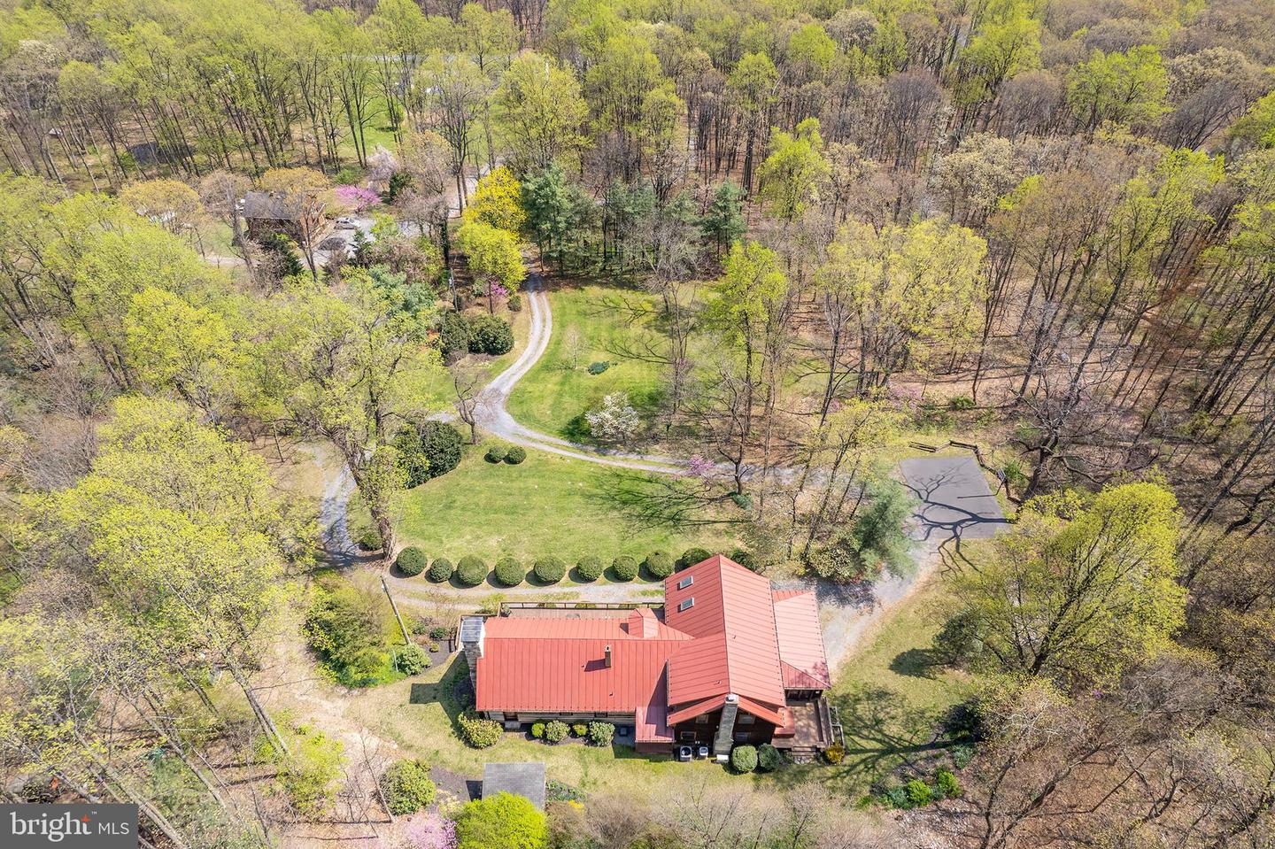 Winchester, Virginia, 22602, United States, 4 Bedrooms Bedrooms, ,4 BathroomsBathrooms,Residential,Active,2041509