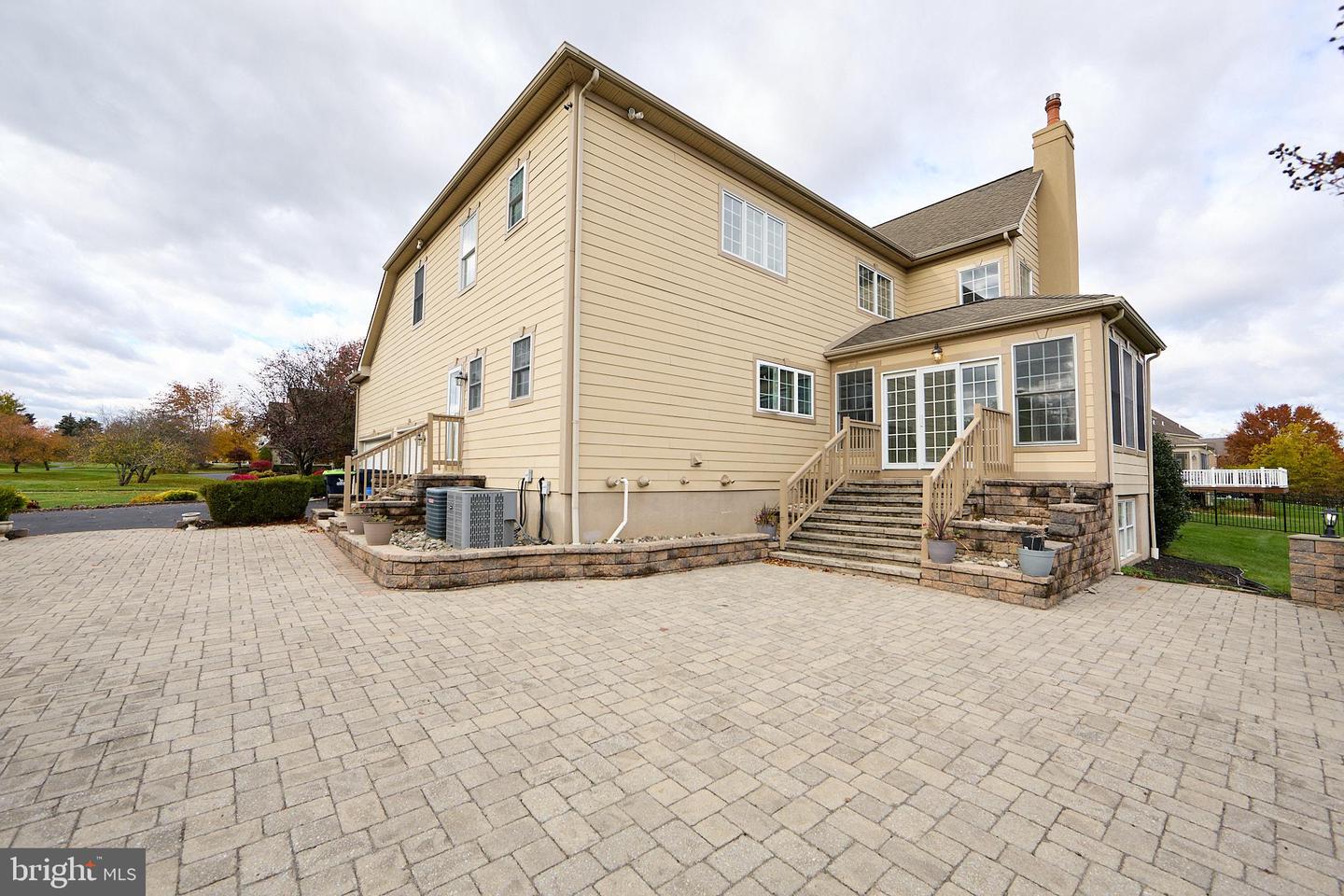 Blue Bell, Pennsylvania, 19422, United States, 4 Bedrooms Bedrooms, ,6 BathroomsBathrooms,Residential,Active,2008012