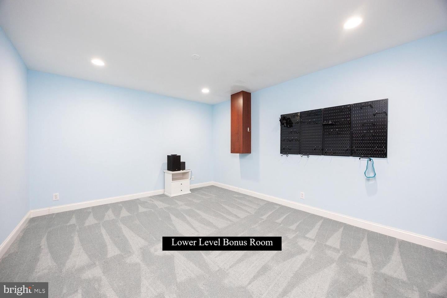 Landenberg, Pennsylvania, 19350, United States, 5 Bedrooms Bedrooms, ,6 BathroomsBathrooms,Residential,Active,1965819