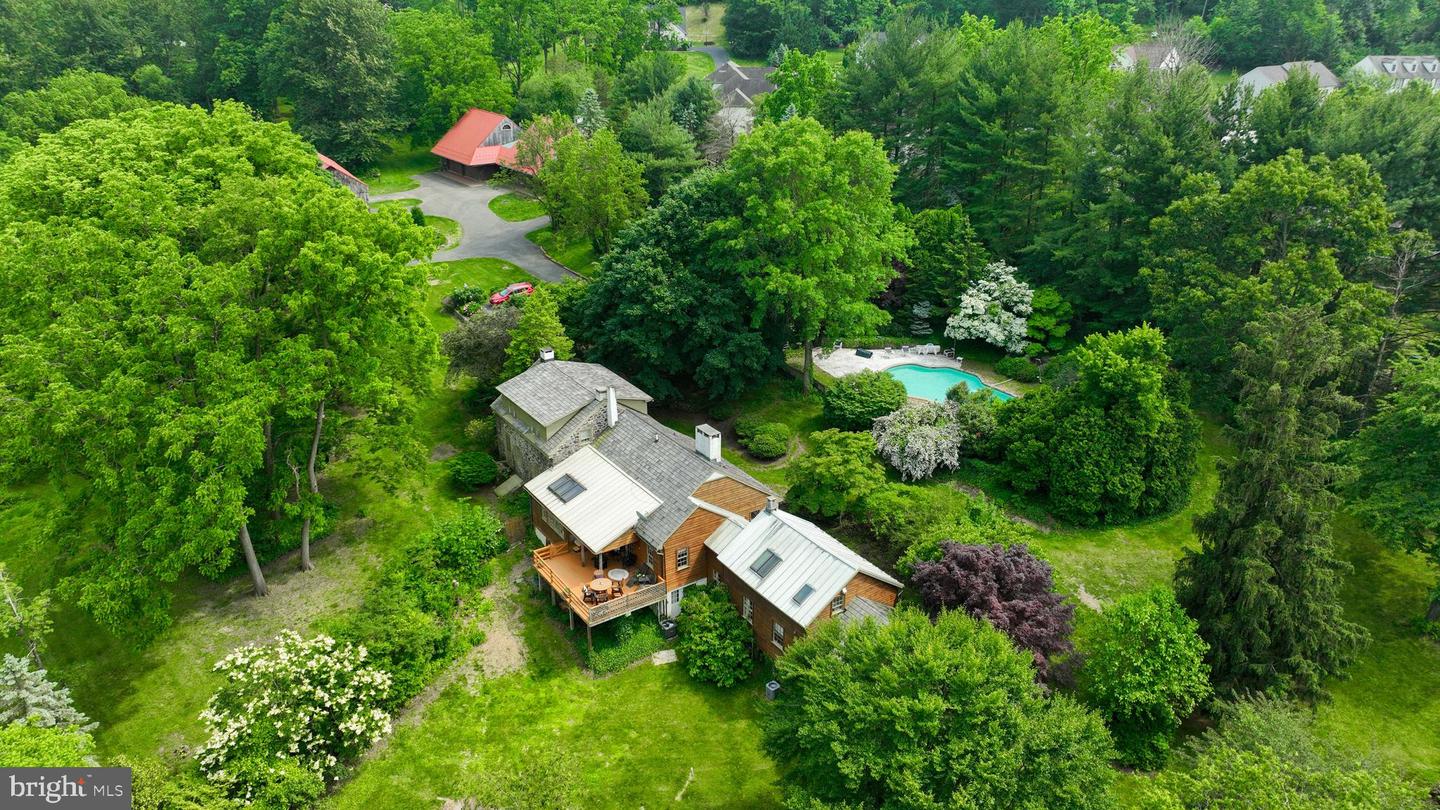 Reading, Pennsylvania, 19606, United States, 5 Bedrooms Bedrooms, ,4 BathroomsBathrooms,Residential,Active,2045028