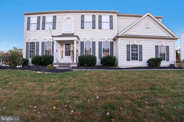 1780 APPLEWOOD DR, OREFIELD, PA 18069 - Image 1