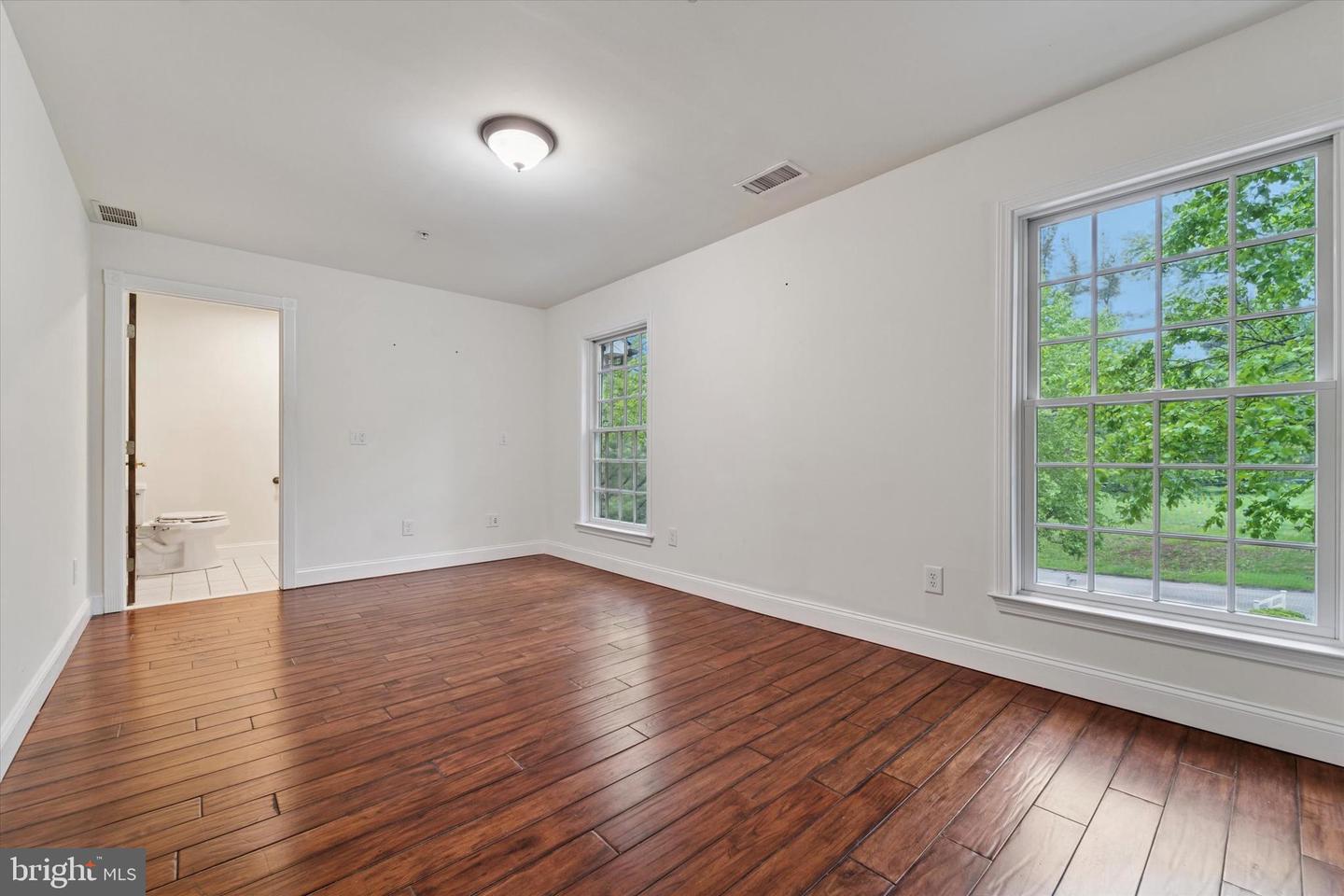 Newtown Square, Pennsylvania, 19073, United States, 5 Bedrooms Bedrooms, ,7 BathroomsBathrooms,Residential,Active,1820371