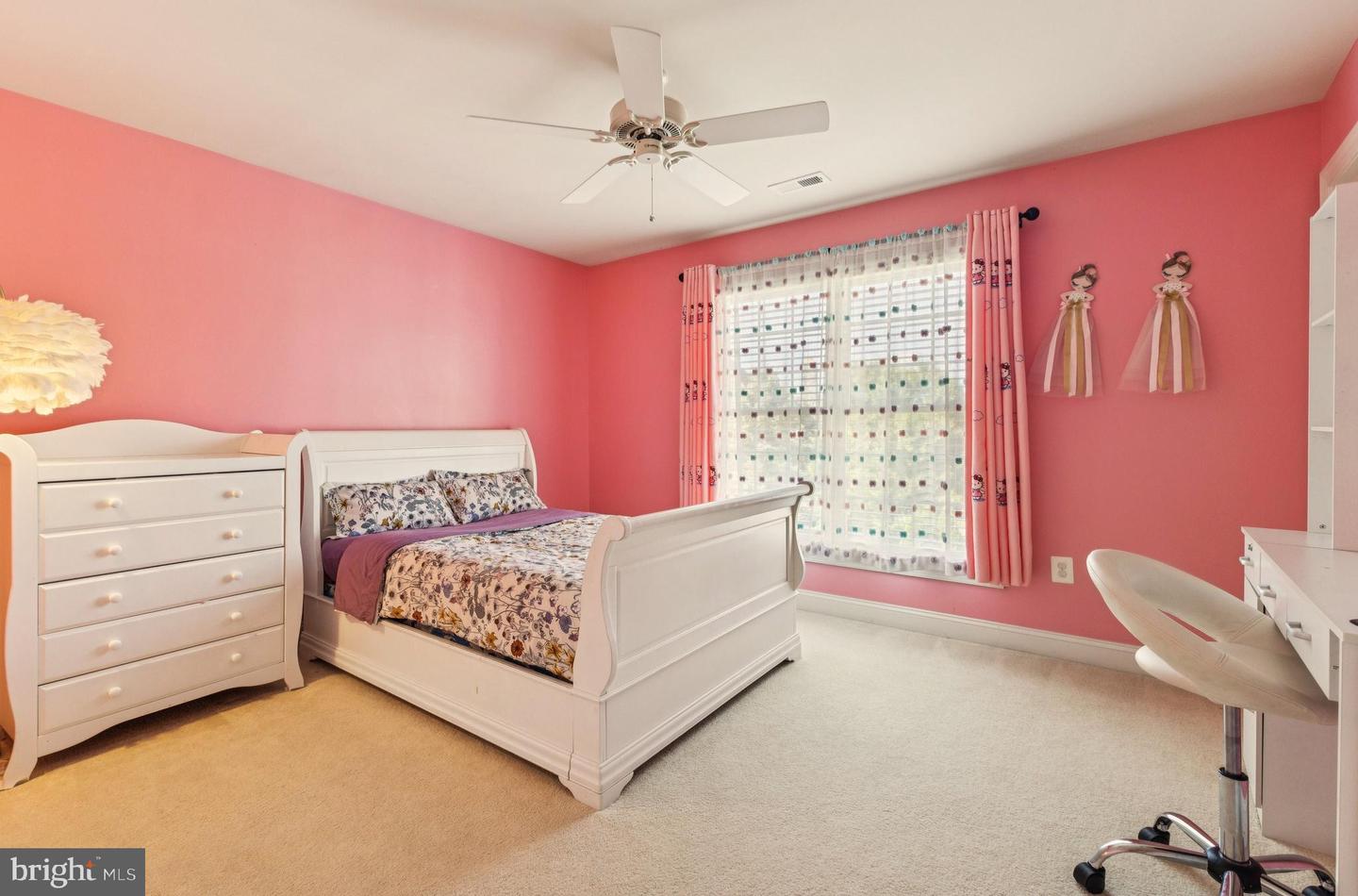 Gainesville, Virginia, 20155, United States, 5 Bedrooms Bedrooms, ,5 BathroomsBathrooms,Residential,Active,1929794