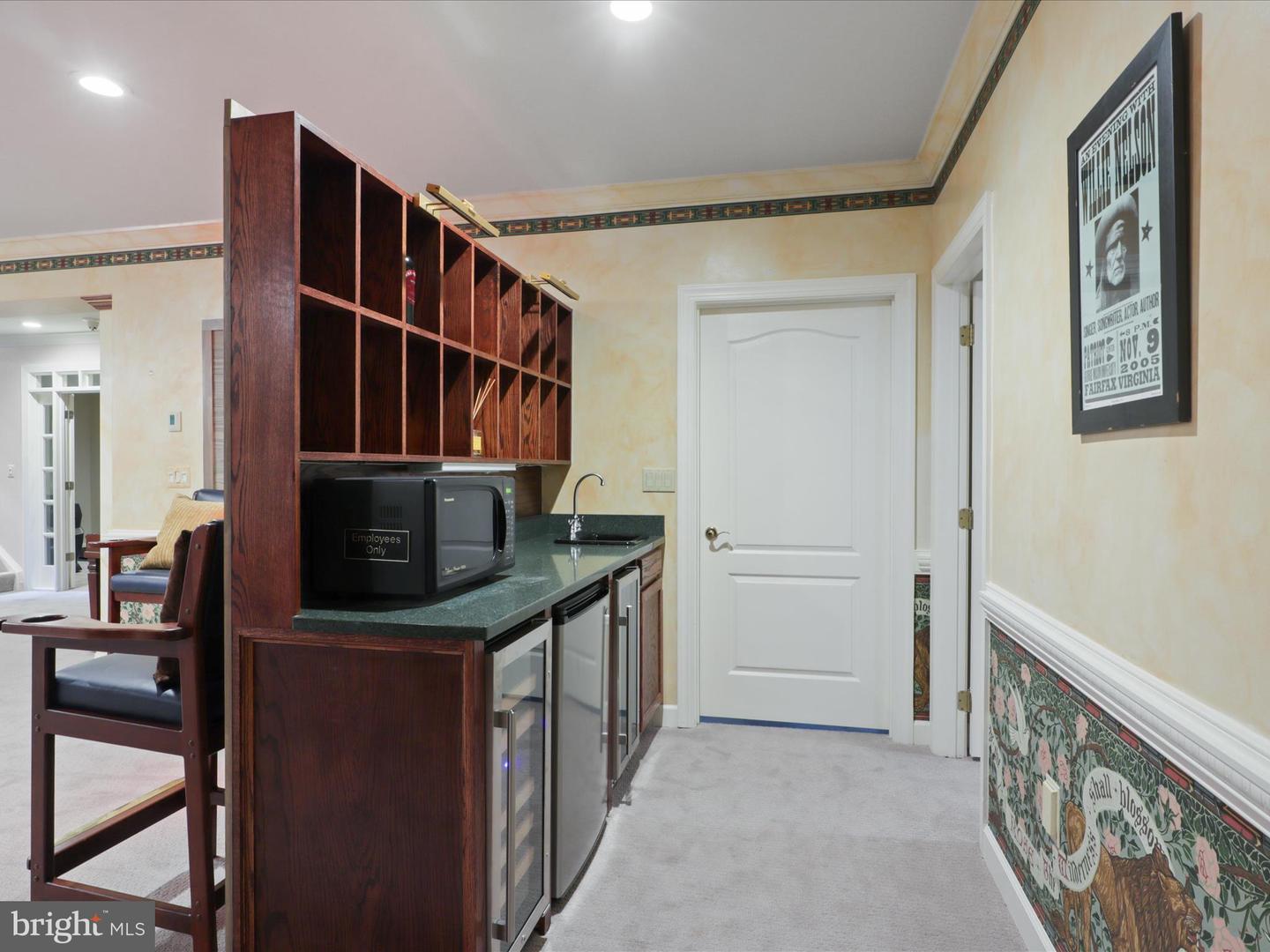 Fairfax Station, Virginia, 22039, United States, 5 Bedrooms Bedrooms, ,5 BathroomsBathrooms,Residential,Active,1943756