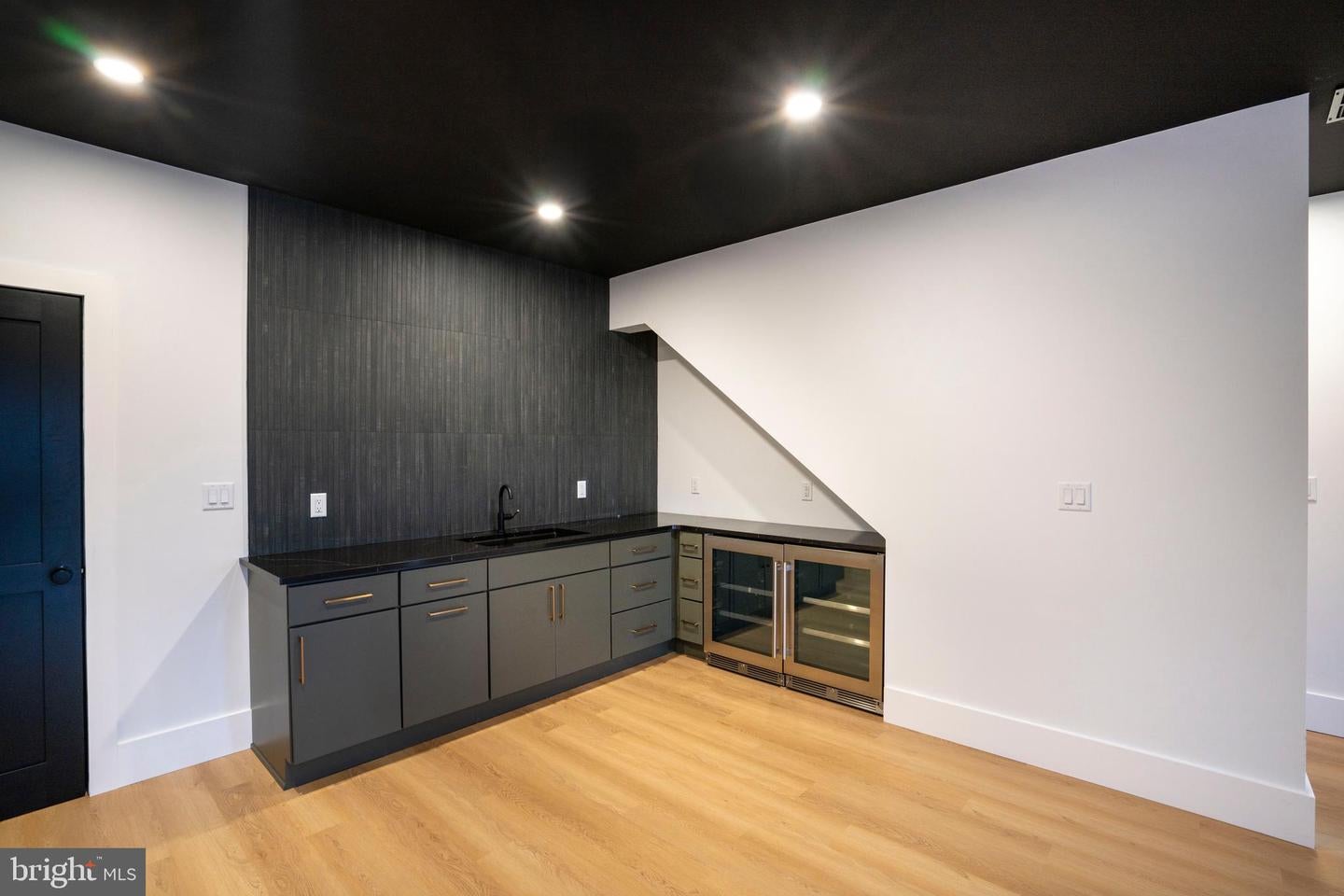 State College, Pennsylvania, 16801, United States, 5 Bedrooms Bedrooms, ,5 BathroomsBathrooms,Residential,Active,2010175