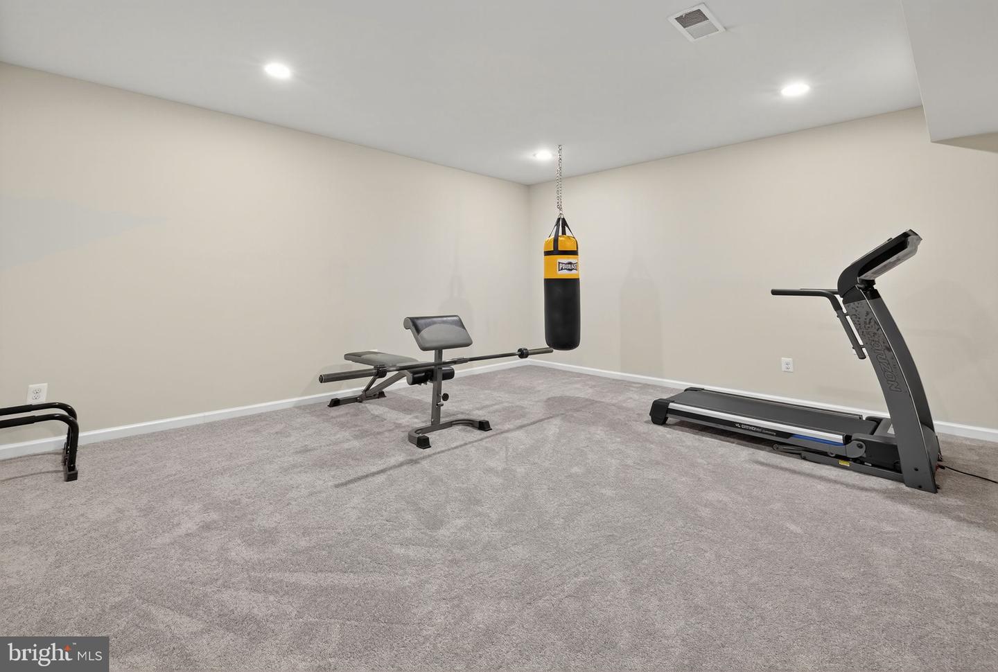 Ashburn, Virginia, 20148, United States, 5 Bedrooms Bedrooms, ,6 BathroomsBathrooms,Residential,Active,1952301