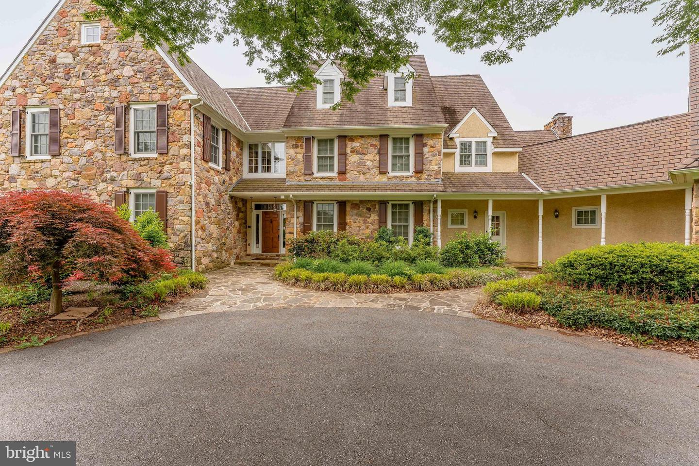Wilmington, Delaware, 19807, United States, 6 Bedrooms Bedrooms, ,10 BathroomsBathrooms,Residential,Active,1839436