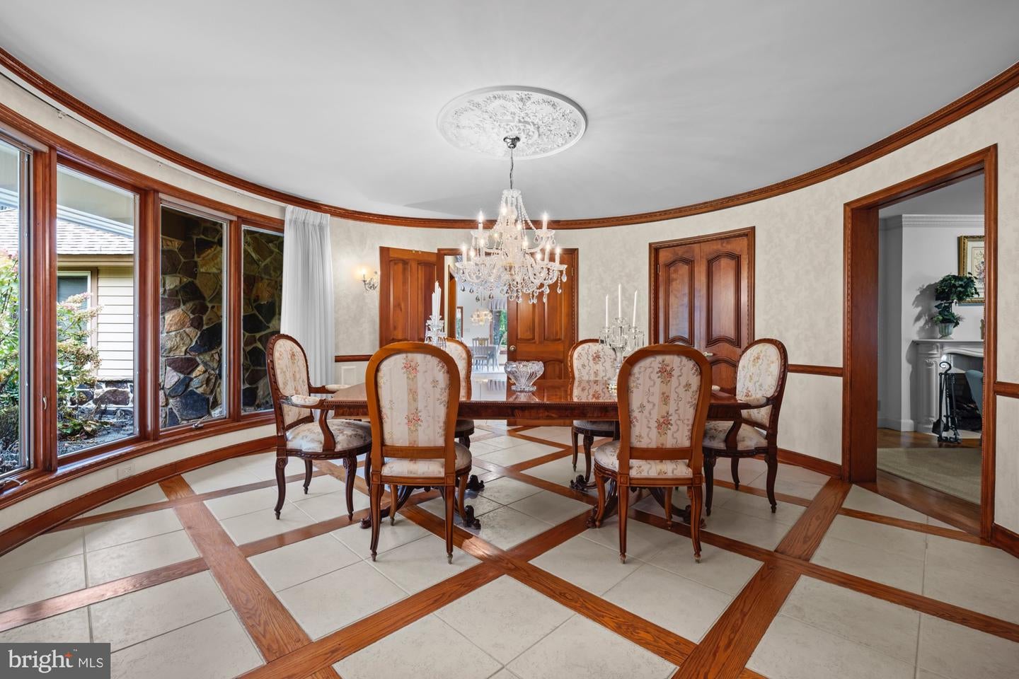 Hammonton, New Jersey, 08037, United States, 5 Bedrooms Bedrooms, ,6 BathroomsBathrooms,Residential,Active,1954441