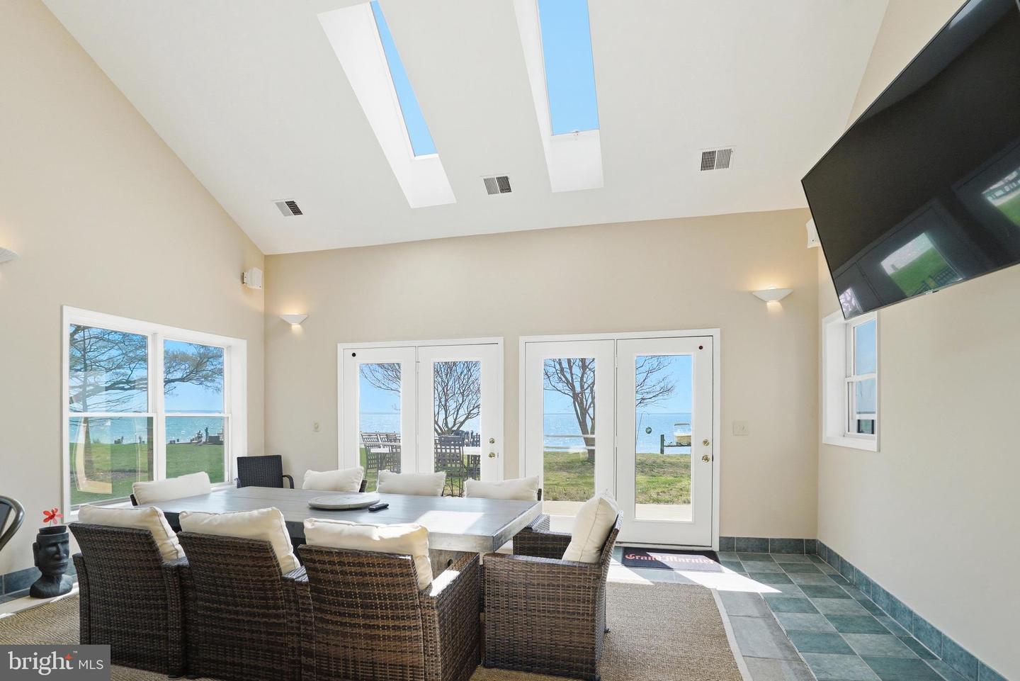 Newburg, Maryland, 20664, United States, 4 Bedrooms Bedrooms, ,3 BathroomsBathrooms,Residential,Active,2032915