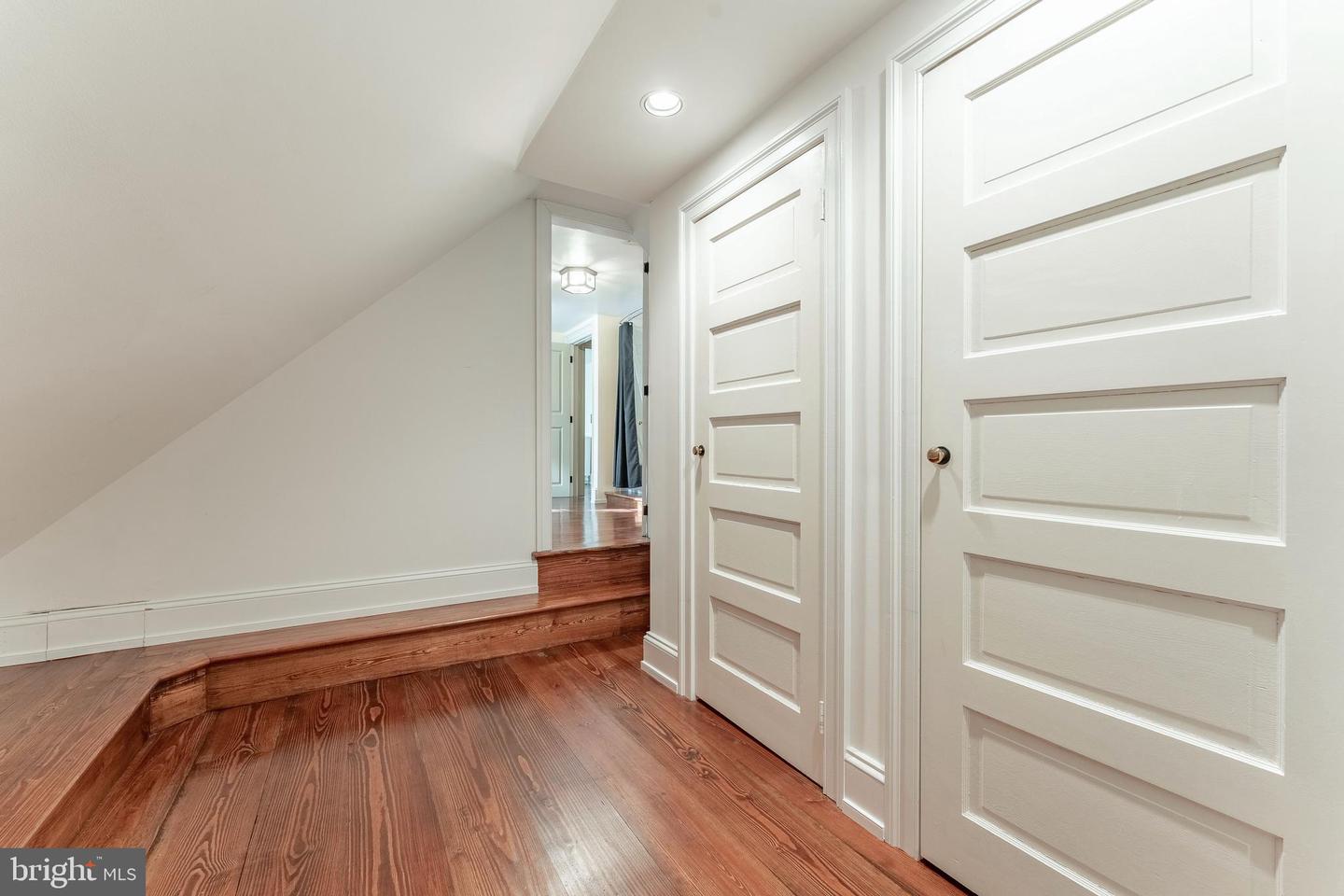 Jenkintown, Pennsylvania, 19046, United States, 6 Bedrooms Bedrooms, ,5 BathroomsBathrooms,Residential,Active,2010560