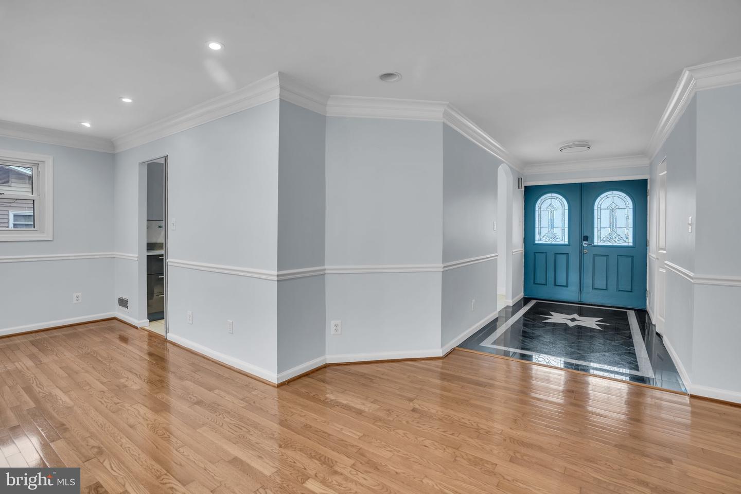Annandale, Virginia, 22003, United States, 6 Bedrooms Bedrooms, ,6 BathroomsBathrooms,Residential,Active,2024199
