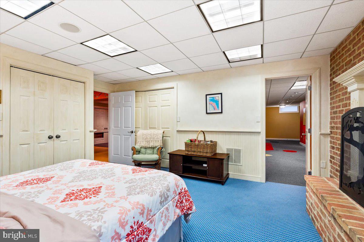 Frederick, Maryland, 21702, United States, 5 Bedrooms Bedrooms, ,8 BathroomsBathrooms,Residential,Active,2002354