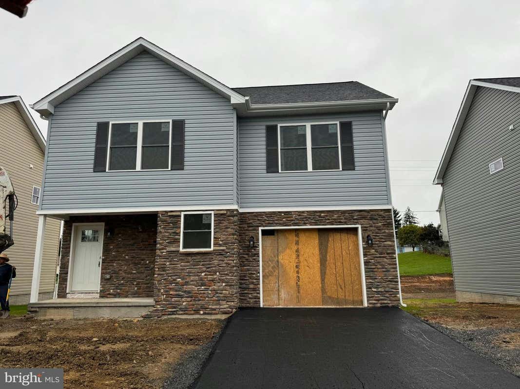 416 BETH ST LOT 3, MARTINSBURG, WV 25404, photo 1 of 35