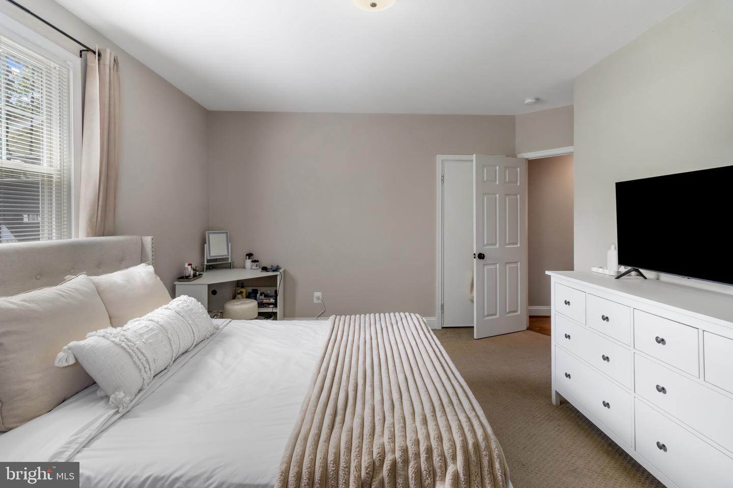 Arlington, Virginia, 22201, United States, ,5 BathroomsBathrooms,Residential,Active,1798155