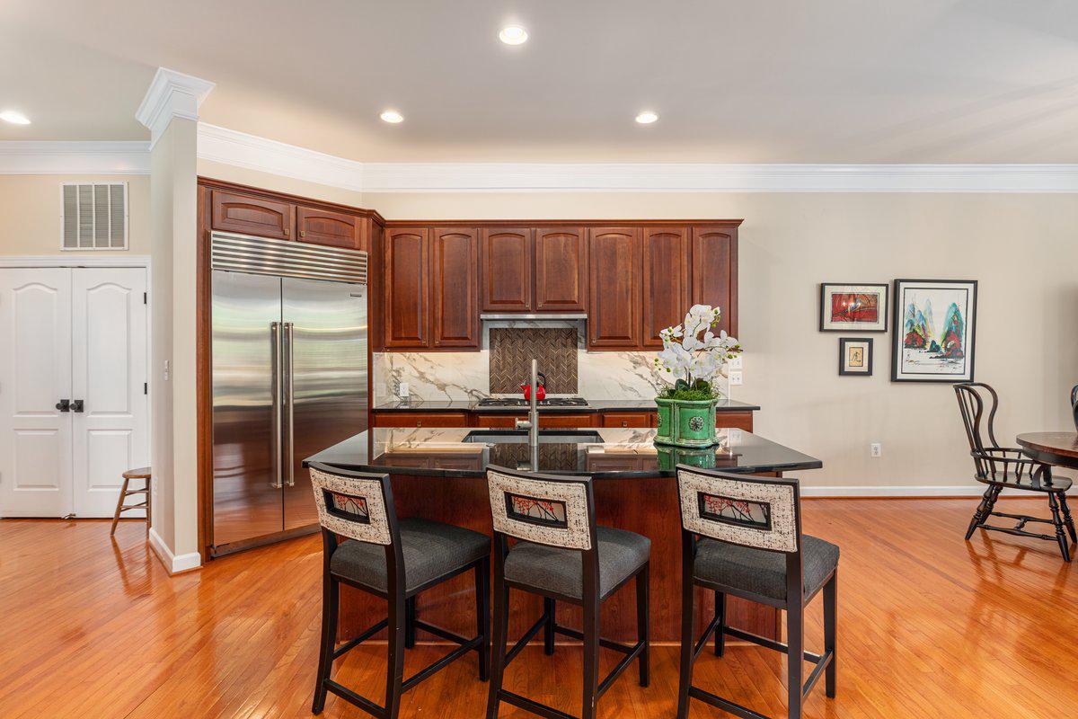 Leesburg, Virginia, 20176, United States, 4 Bedrooms Bedrooms, ,5 BathroomsBathrooms,Residential,Active,2044548