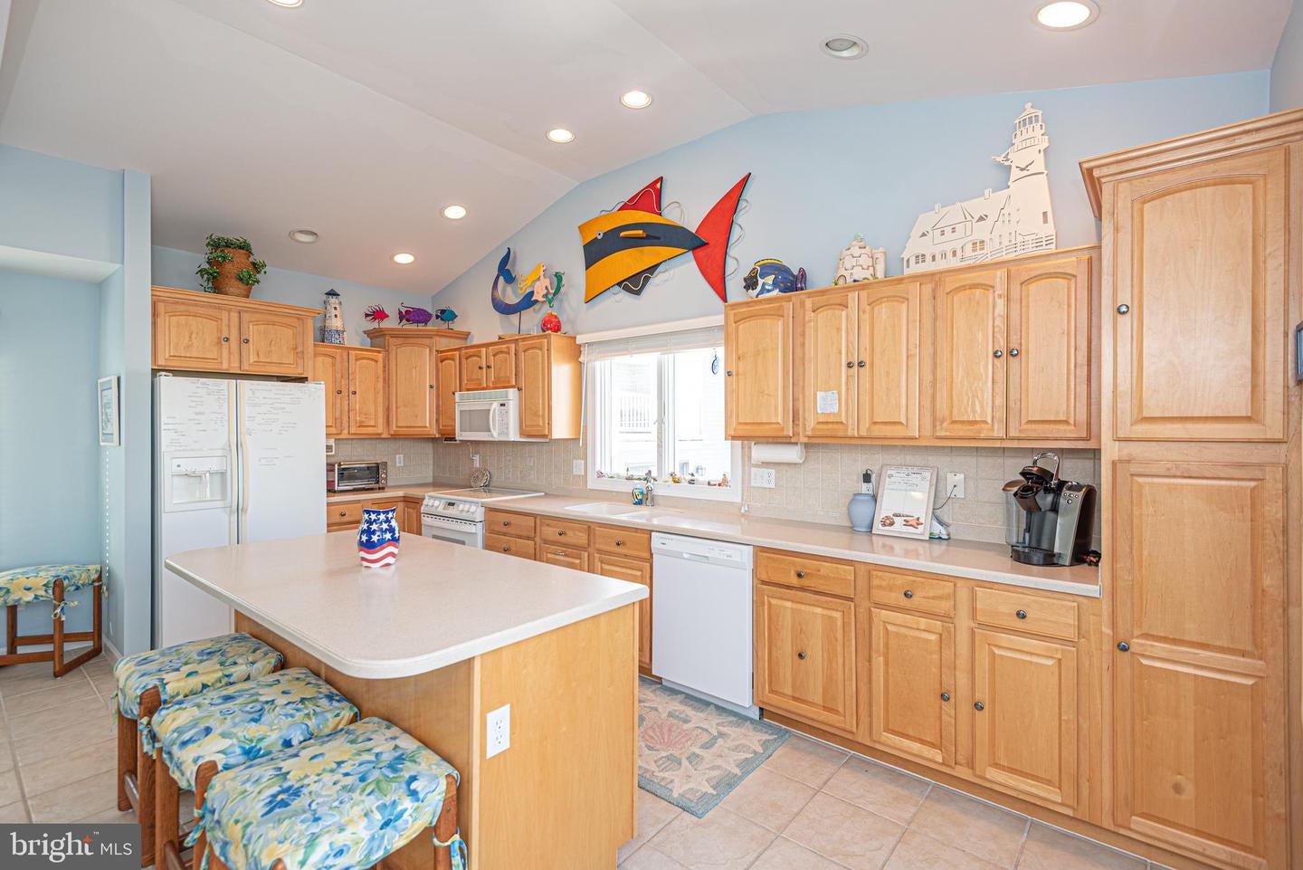 Fenwick Island, Delaware, 19944, United States, 5 Bedrooms Bedrooms, ,4 BathroomsBathrooms,Residential,Active,1998592