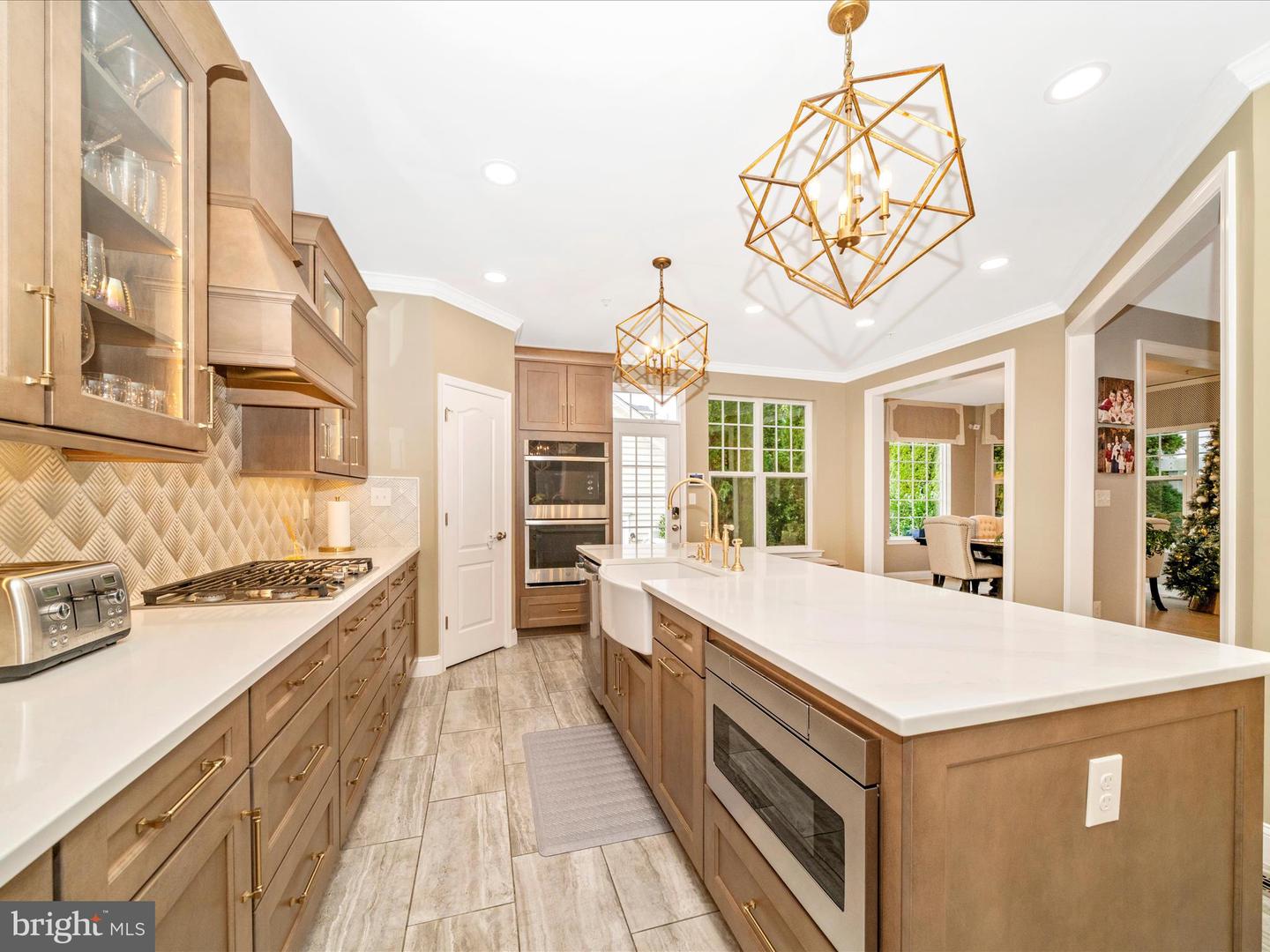 Clarksburg, Maryland, 20871, United States, 5 Bedrooms Bedrooms, ,4 BathroomsBathrooms,Residential,Active,1967123