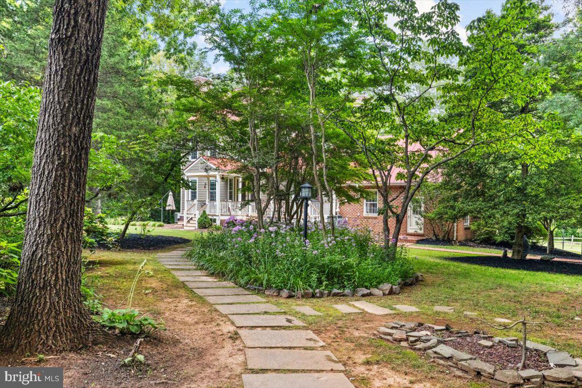 Nokesville, Virginia, 20181, United States, 4 Bedrooms Bedrooms, ,4 BathroomsBathrooms,Residential,Active,1909876