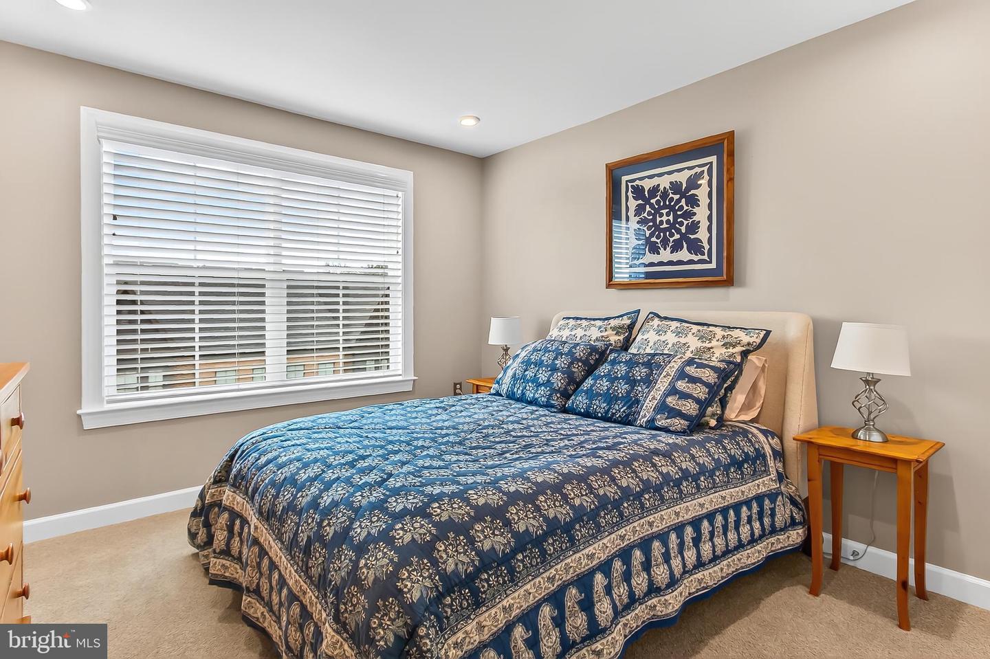 Fairfax, Virginia, 22033, United States, 4 Bedrooms Bedrooms, ,5 BathroomsBathrooms,Residential,Active,1992238