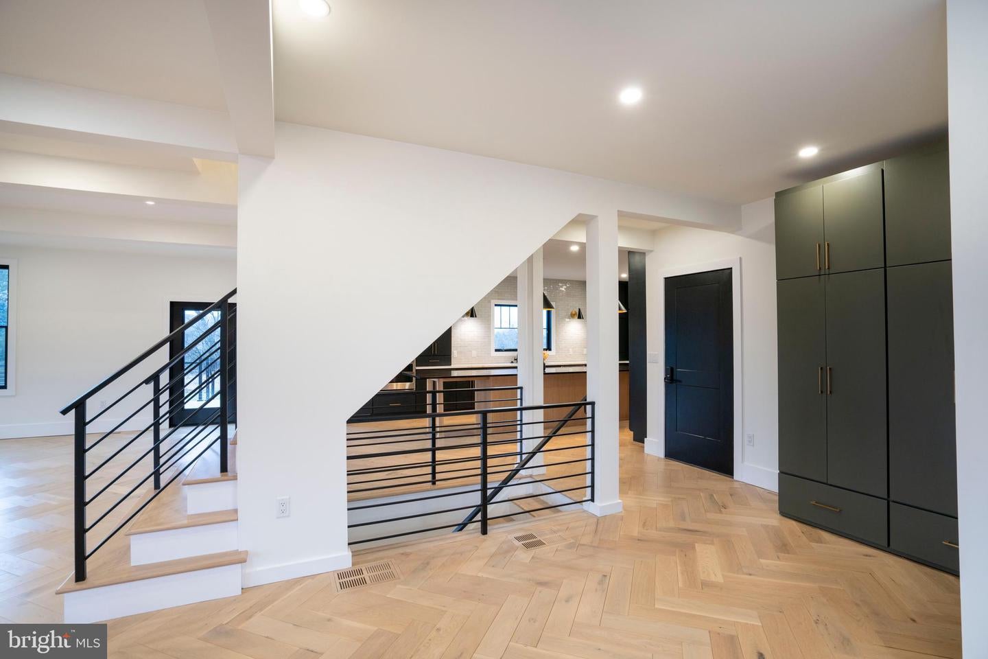 State College, Pennsylvania, 16801, United States, 5 Bedrooms Bedrooms, ,5 BathroomsBathrooms,Residential,Active,2010175