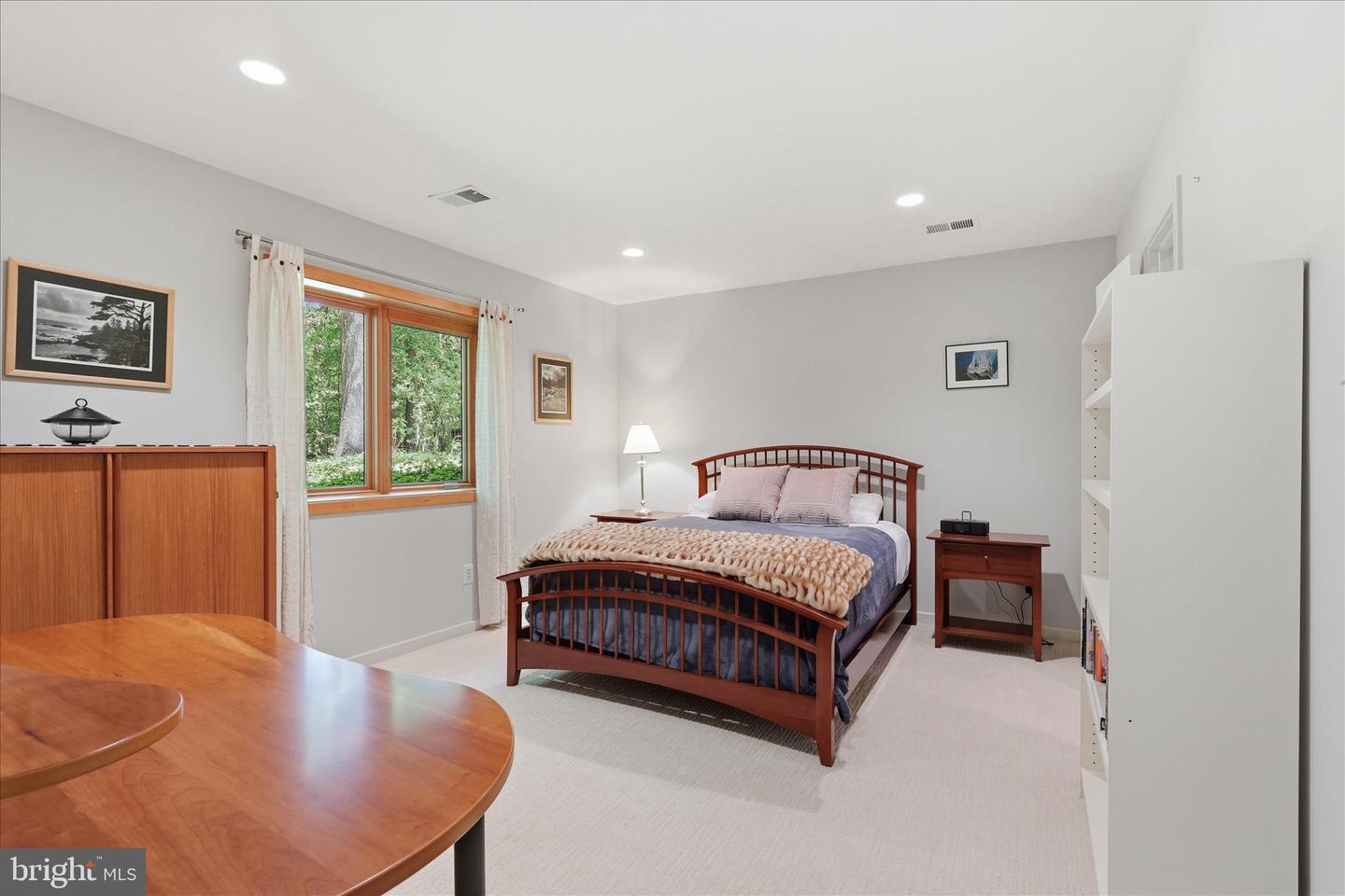 Great Falls, Virginia, 22066, United States, 4 Bedrooms Bedrooms, ,4 BathroomsBathrooms,Residential,Pending,2045715