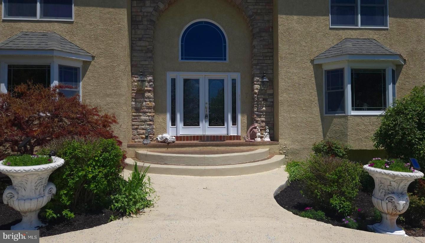 Collegeville, Pennsylvania, 19426, United States, 6 Bedrooms Bedrooms, ,5 BathroomsBathrooms,Residential,Active,2018175