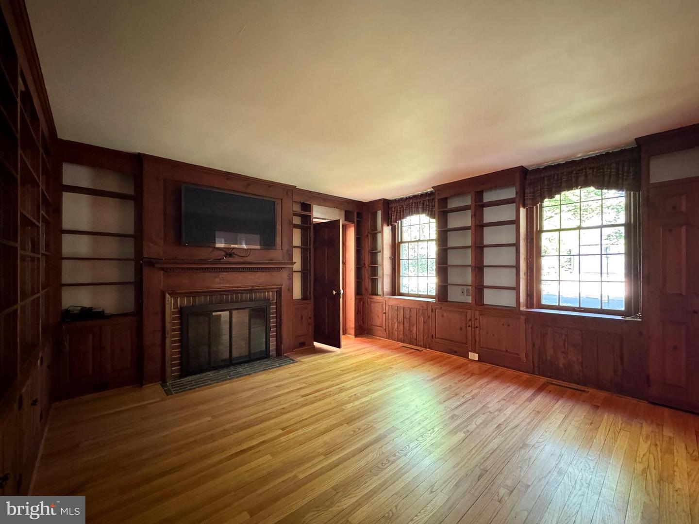 State College, Pennsylvania, 16803, United States, 5 Bedrooms Bedrooms, ,5 BathroomsBathrooms,Residential,Active,1824032