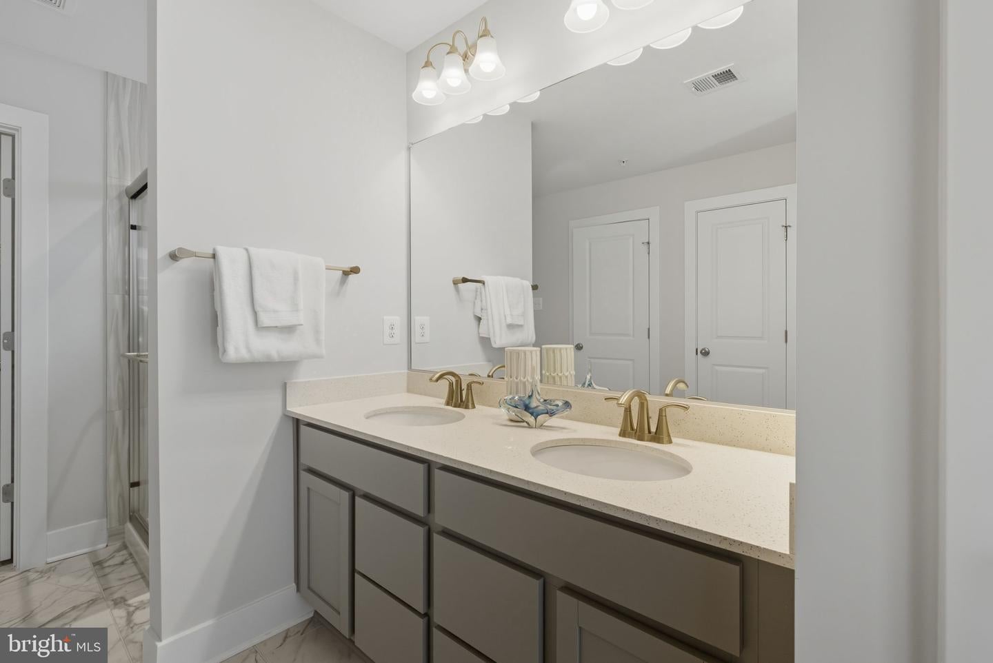 Washington Grove, Maryland, 20880, United States, 4 Bedrooms Bedrooms, ,4 BathroomsBathrooms,Residential,Active,1967308