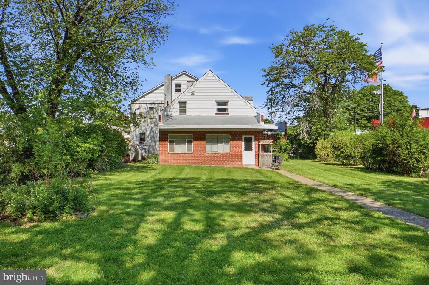 Laurel, Maryland, 20707, United States, 5 Bedrooms Bedrooms, ,6 BathroomsBathrooms,Residential,Active,2052098
